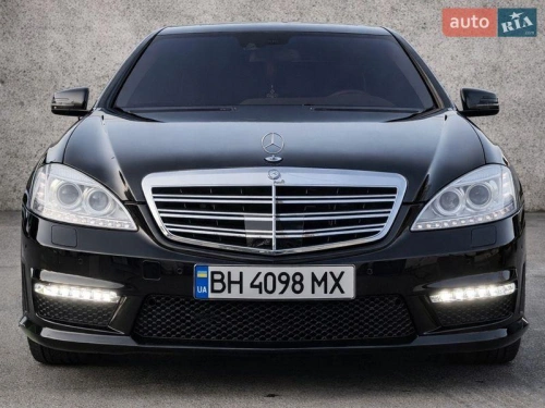 Mercedes-Benz