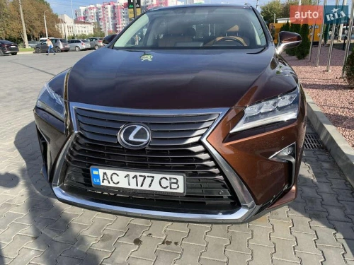 Lexus