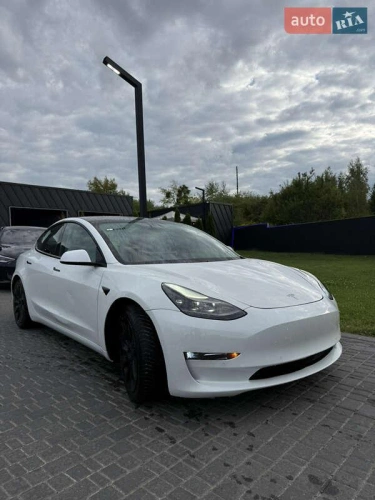 Tesla