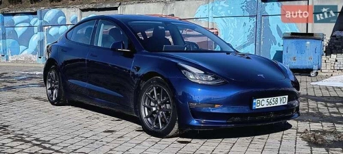 Tesla