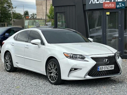 Lexus