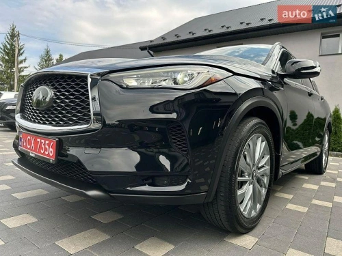 Infiniti