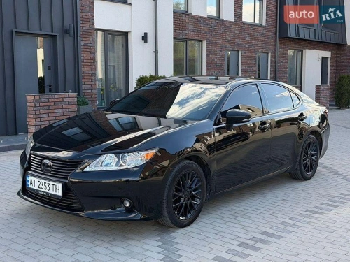 Lexus