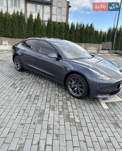 Tesla