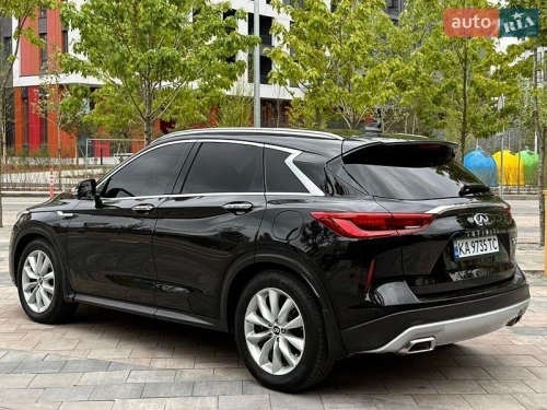 Infiniti