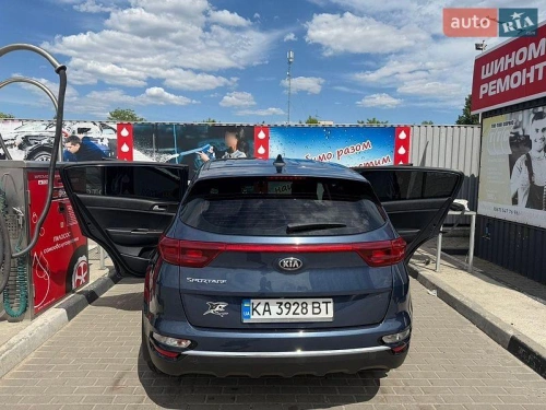 Kia