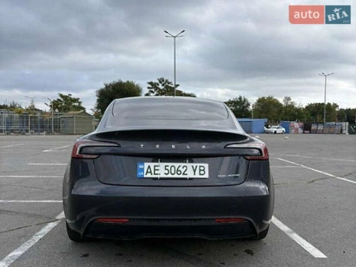 Tesla