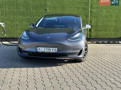 Tesla
