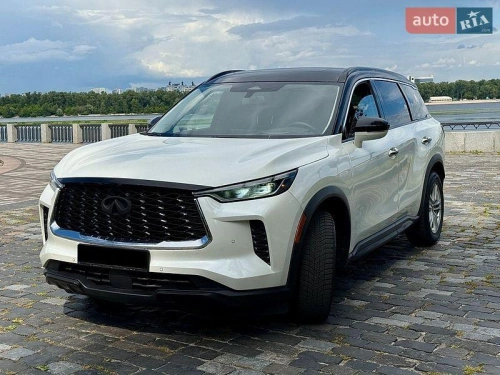 Infiniti