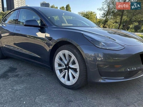 Tesla