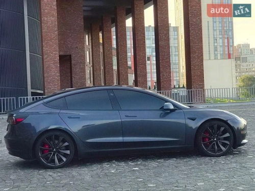 Tesla