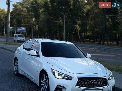 Infiniti