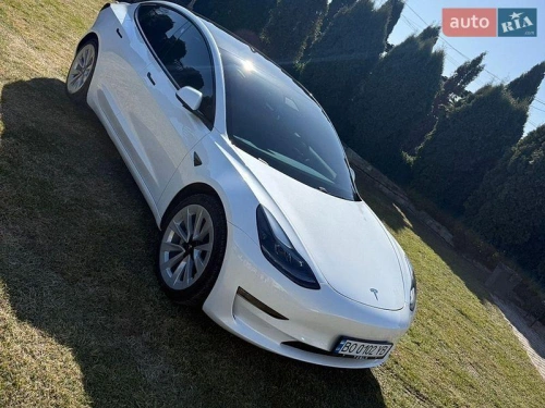 Tesla