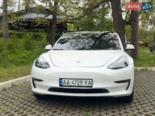 Tesla