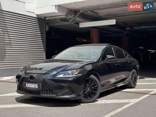 Lexus