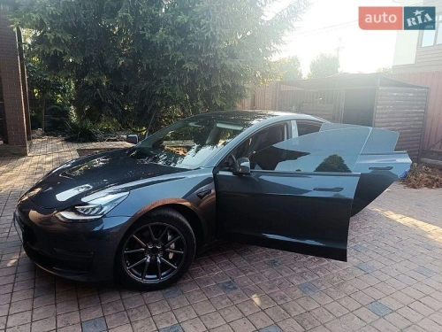 Tesla