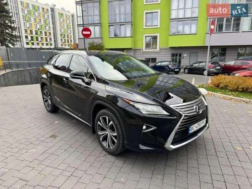 Lexus