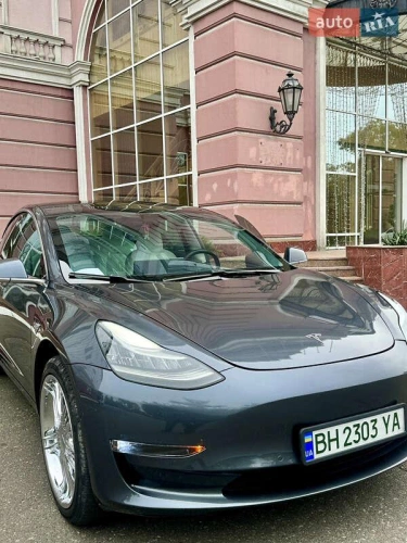 Tesla