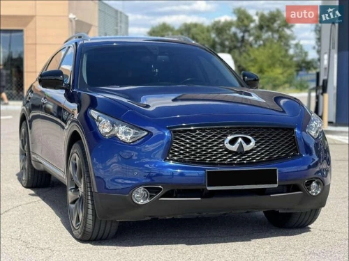 Infiniti