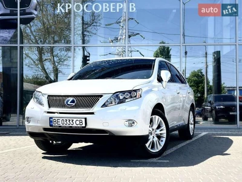 Lexus