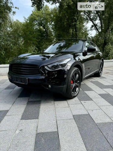 Infiniti