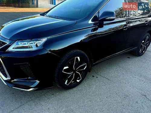 Lexus