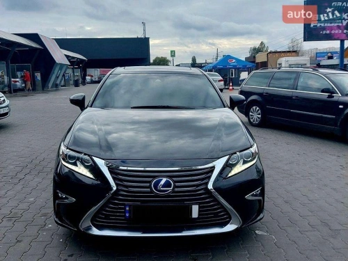 Lexus