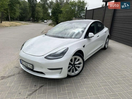 Tesla