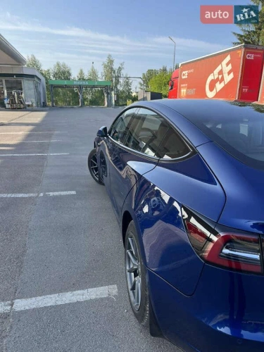 Tesla