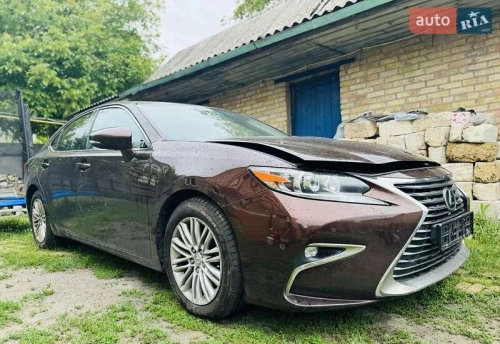 Lexus
