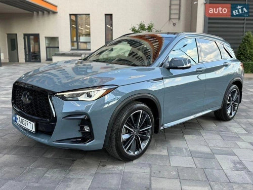 Infiniti