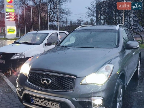 Infiniti