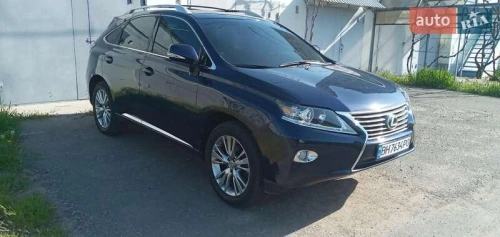 Lexus