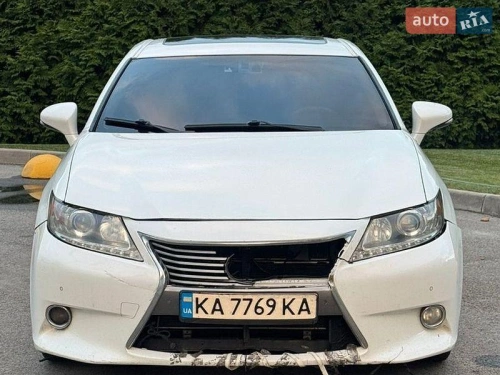 Lexus