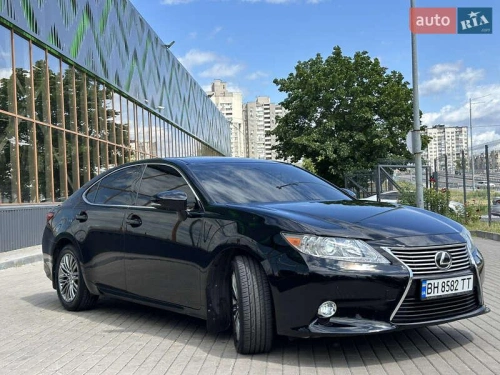 Lexus