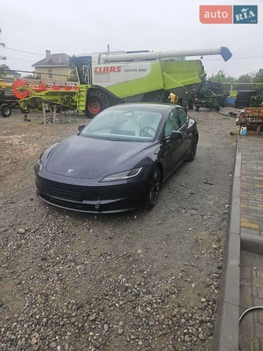 Tesla