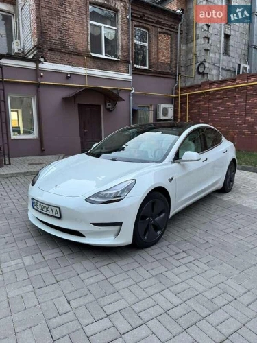 Tesla