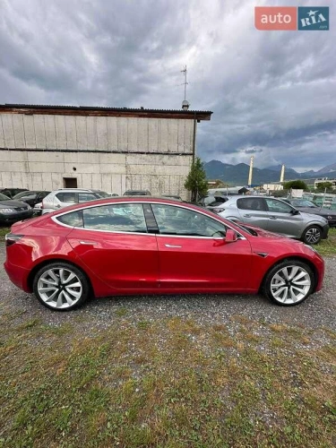 Tesla