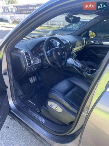 Porsche