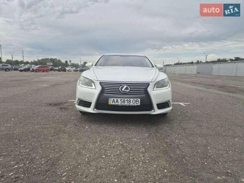 Lexus