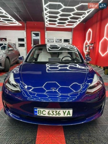 Tesla