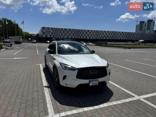 Infiniti