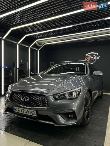 Infiniti