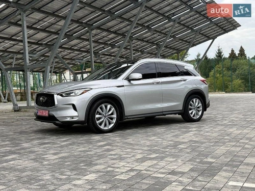 Infiniti