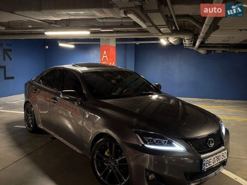 Lexus