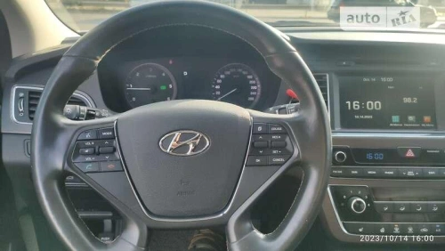 Hyundai