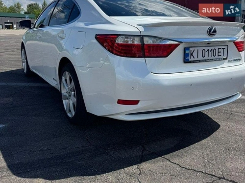 Lexus