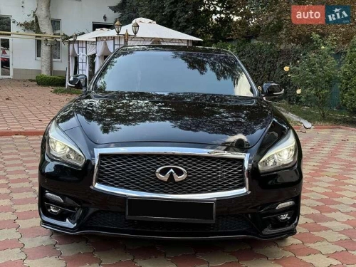 Infiniti