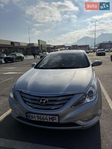 Hyundai