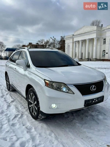 Lexus